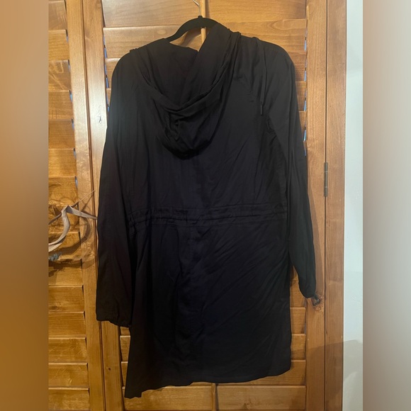 Lululemon City Stroll Trench Coat Sz 8 - Picture 7 of 9